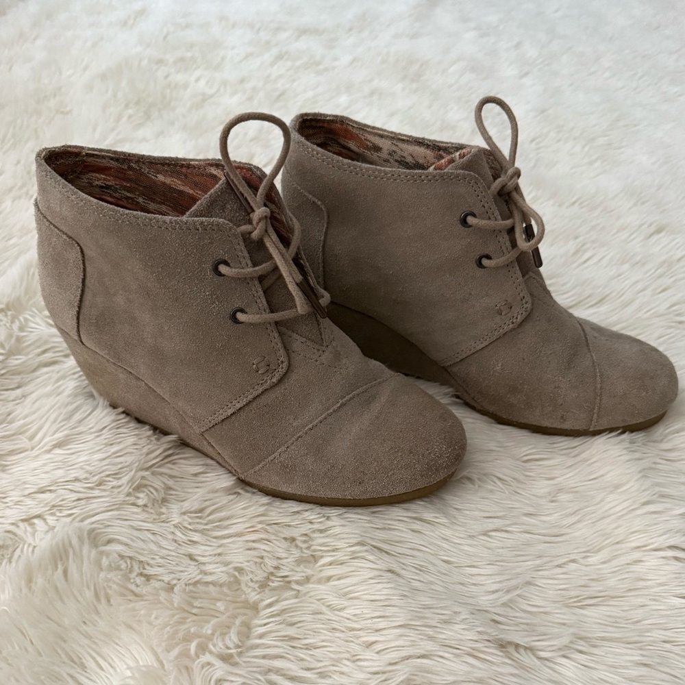 Toms Taupe Suede Wedge Booties